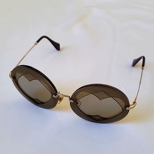 Miu Miu Sunglass